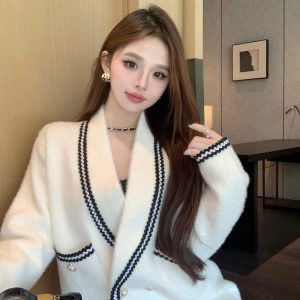 Tender coat temperament cardigan