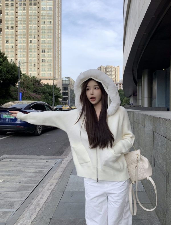 White removable long cardigan wool fur collar sweater