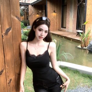 Lace bow splice tops bottoming sling vest for women